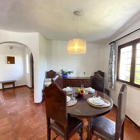 Vila Vintage Design With Pool By Homing Albufeira